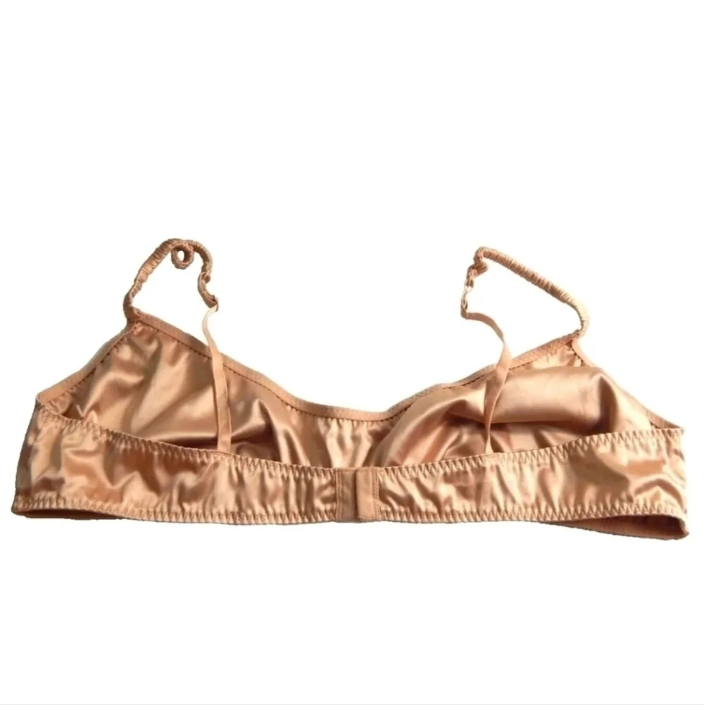 Skims Satin Sleepover Bra - Picture 3 of 5